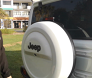 כיסוי גלגל רזרבי מופאר קשיח  רנגלר JL לבן עם חור למצלמה